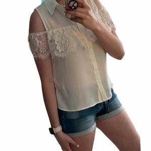 NWT White Blouse B13